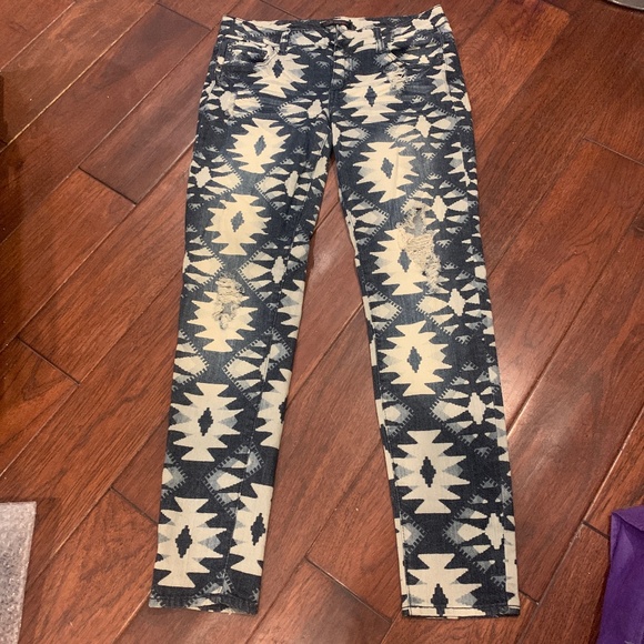 Fire Los Angeles printed denim - Picture 1 of 5